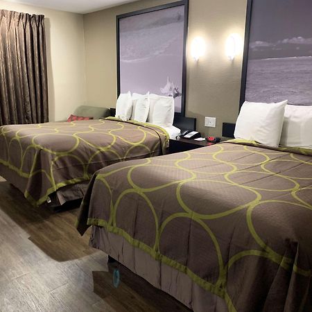 Super 8 By Wyndham Pensacola Nas Area Motel Beach Haven Ngoại thất bức ảnh