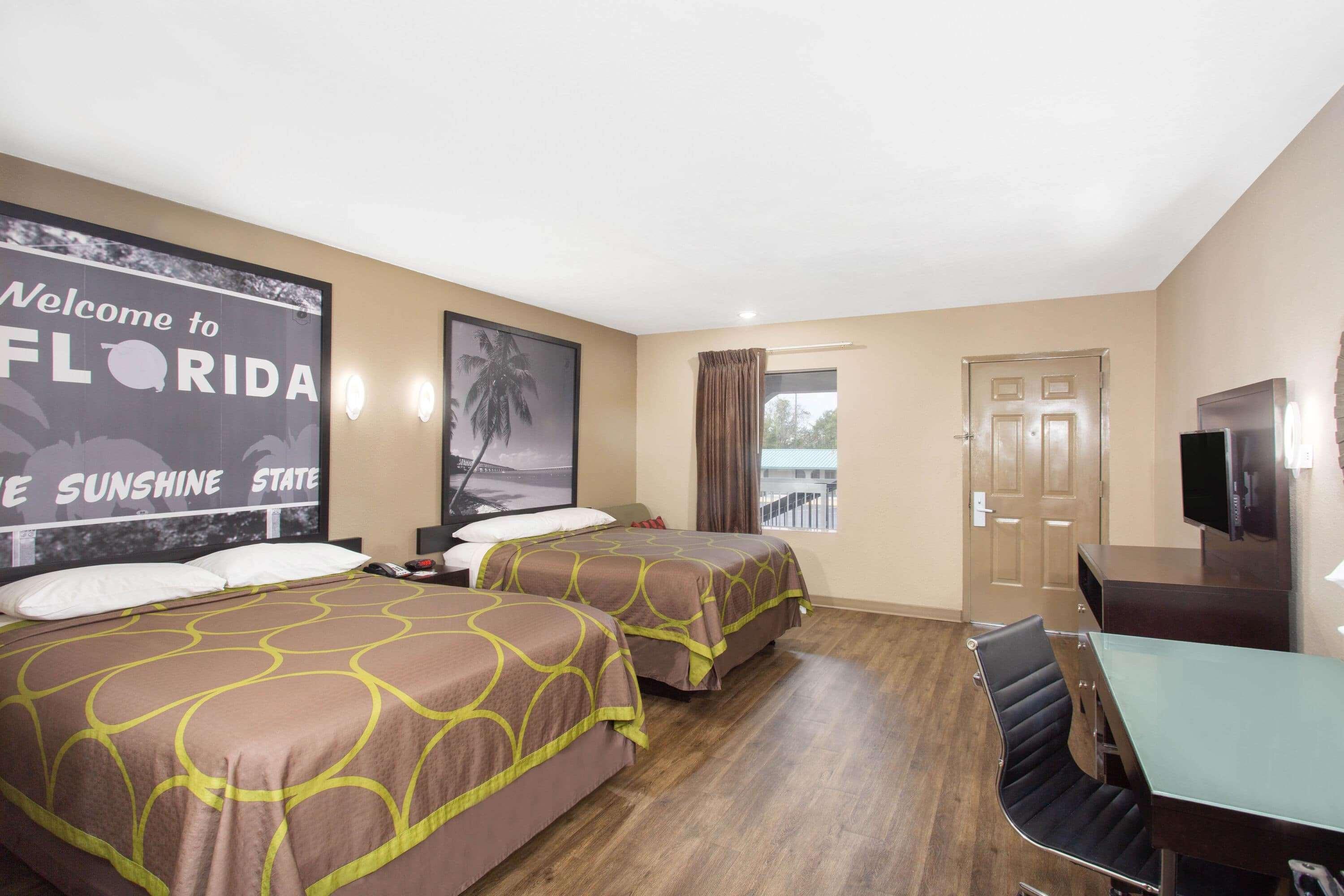 Super 8 By Wyndham Pensacola Nas Area Motel Beach Haven Ngoại thất bức ảnh